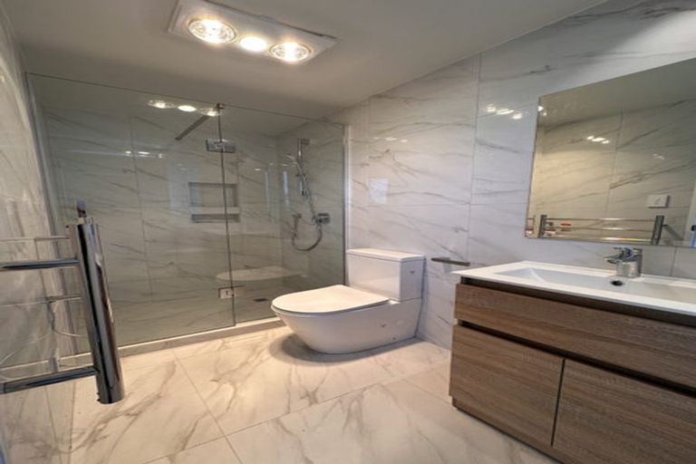 Photo of property in 2/2a Cambridge Road, Manurewa, Auckland, 2102