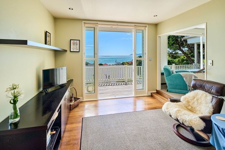 Photo of property in 15 Kainui Road, Raumati South, Paraparaumu, 5032