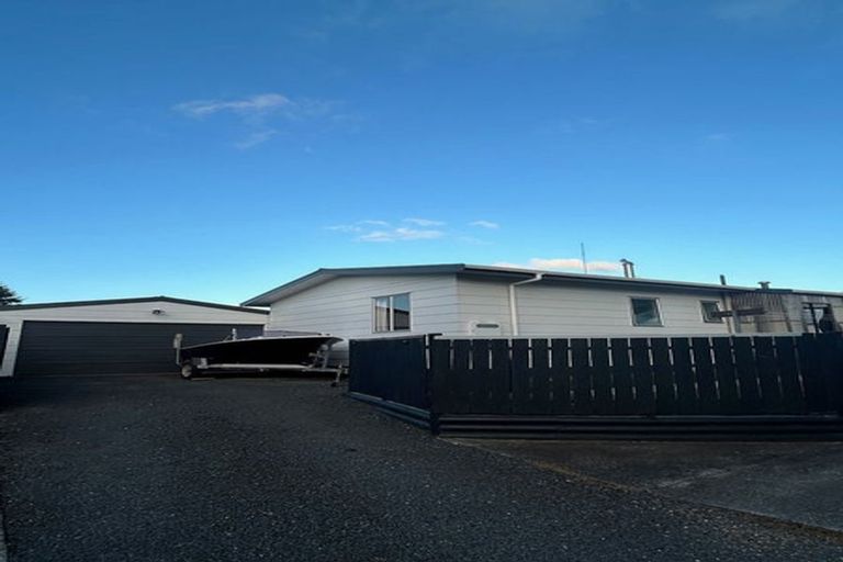 Photo of property in 8b Emma Place, Pukete, Hamilton, 3200