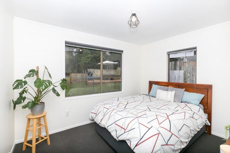 Photo of property in 11 Matipo Crescent, Pukete, Hamilton, 3200