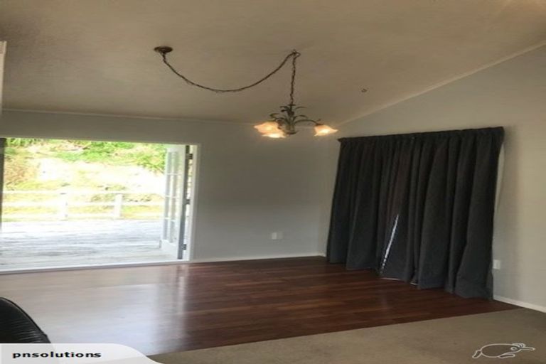 Photo of property in 22 Frobisher Street, Island Bay, Wellington, 6023