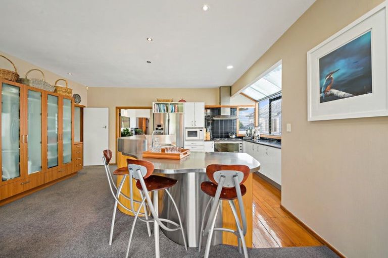 Photo of property in 4 Takutai Avenue, Bucklands Beach, Auckland, 2012