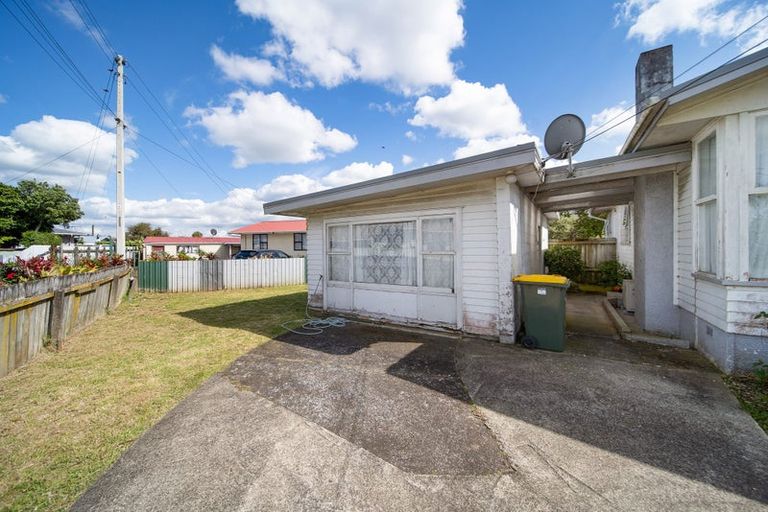 Photo of property in 22 Hardie Street, Mangere East, Auckland, 2024