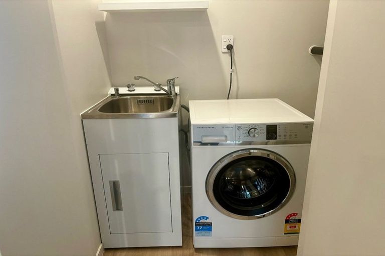 Photo of property in 11/7 Johnston Grove, Taita, Lower Hutt, 5011