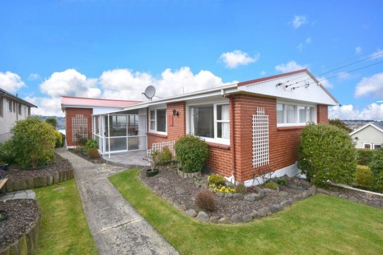 Photo of property in 11 Kenmure Road, Belleknowes, Dunedin, 9011