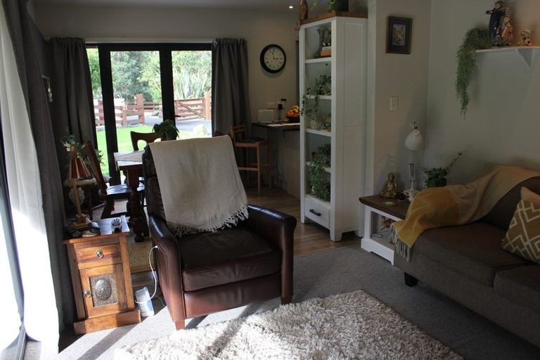 Photo of property in 388 Pine Valley Road, Dairy Flat, Silverdale, 0992