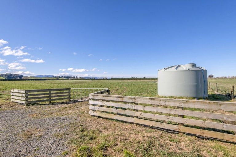 Photo of property in 102 Stoke School Road, Cust, Rangiora, 7471