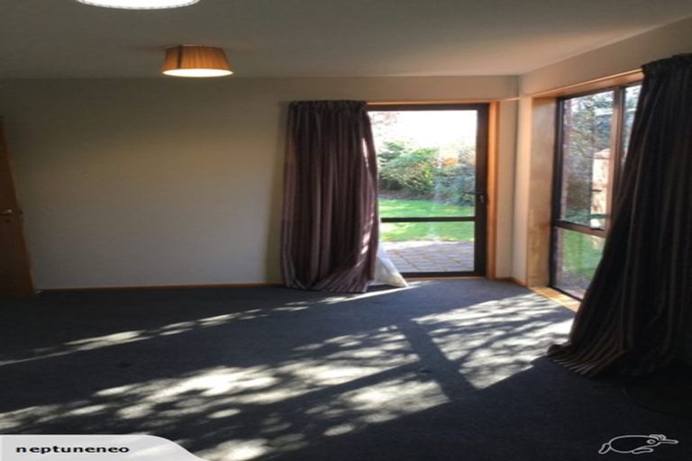 Photo of property in 27b Bryndwr Road, Fendalton, Christchurch, 8052