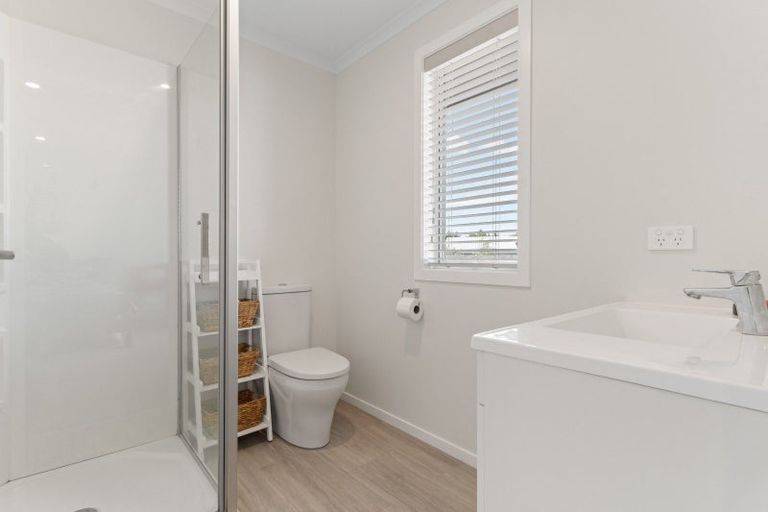 Photo of property in 2 Stoneleigh Drive, Solway, Masterton, 5810