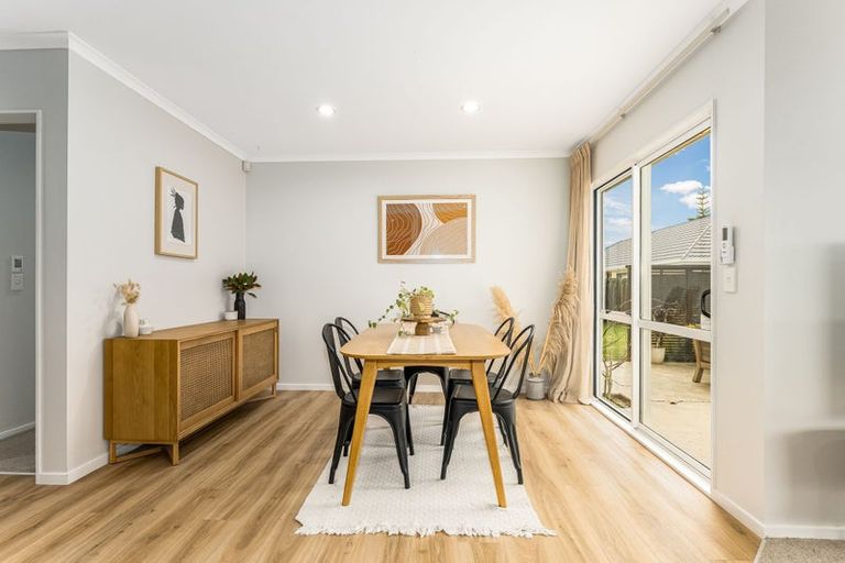 Photo of property in 57 Kapiti Crescent, Titahi Bay, Porirua, 5022