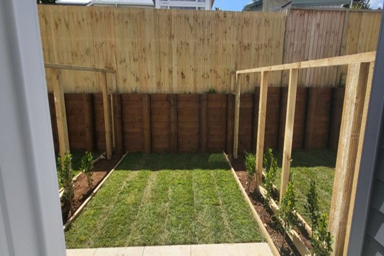 Photo of property in 17b East Street, Pukekohe, 2120