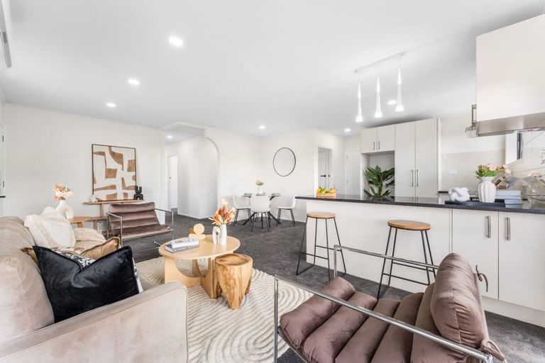 Photo of property in 36 Barrys Road, Glendene, Auckland, 0602