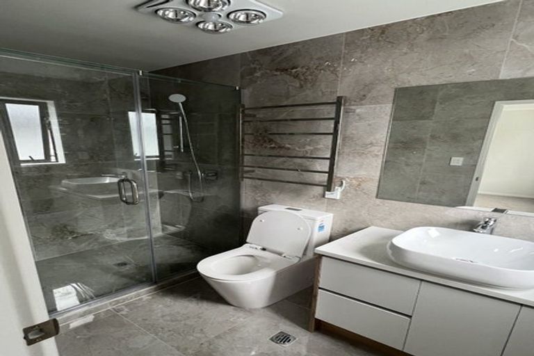 Photo of property in 35a Ksenia Drive, Flat Bush, Auckland, 2019