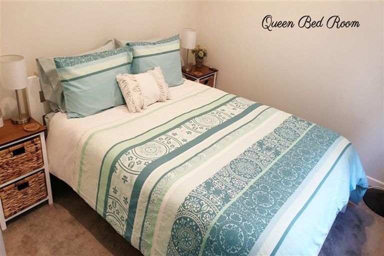 Photo of property in 31 Ascension Crescent, Orewa, 0931