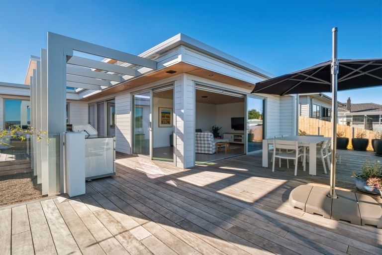Photo of property in 66 Oceanview Road, Mount Maunganui, 3116