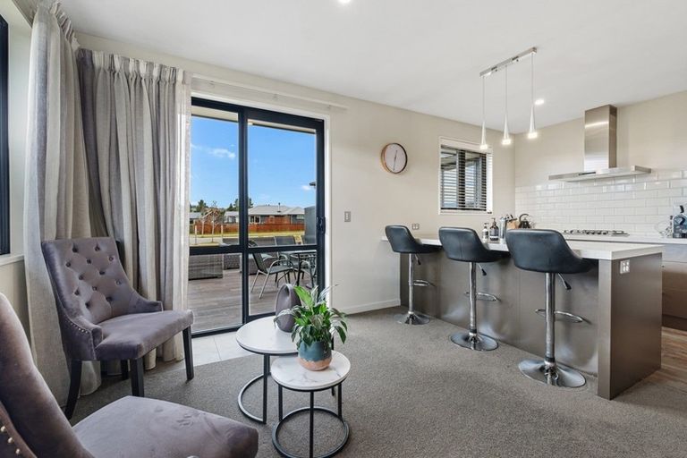 Photo of property in 50 Sherwin Avenue, Albert Town, Wanaka, 9305