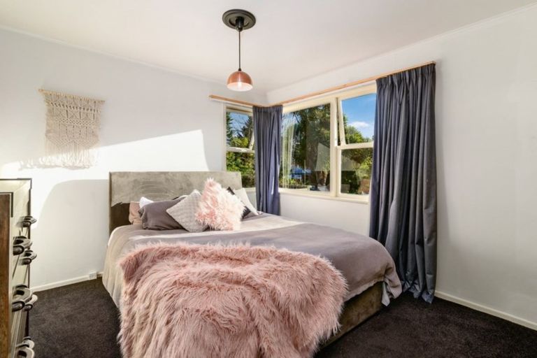 Photo of property in 17 Pandora Avenue, Sunnybrook, Rotorua, 3015