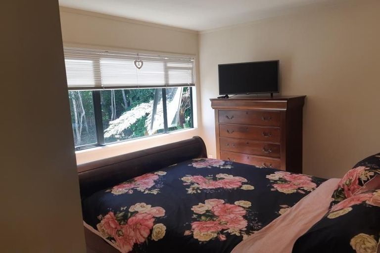 Photo of property in 12 Catrina Avenue, Birkenhead, Auckland, 0626