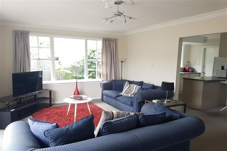 Photo of property in 2/188 Blighs Road, Strowan, Christchurch, 8052