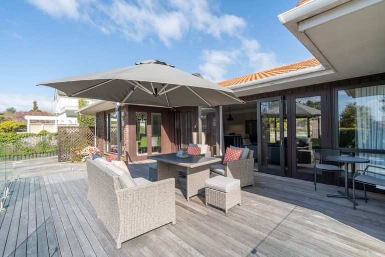 Photo of property in 25 Oregon Drive, Rainbow Point, Taupo, 3330