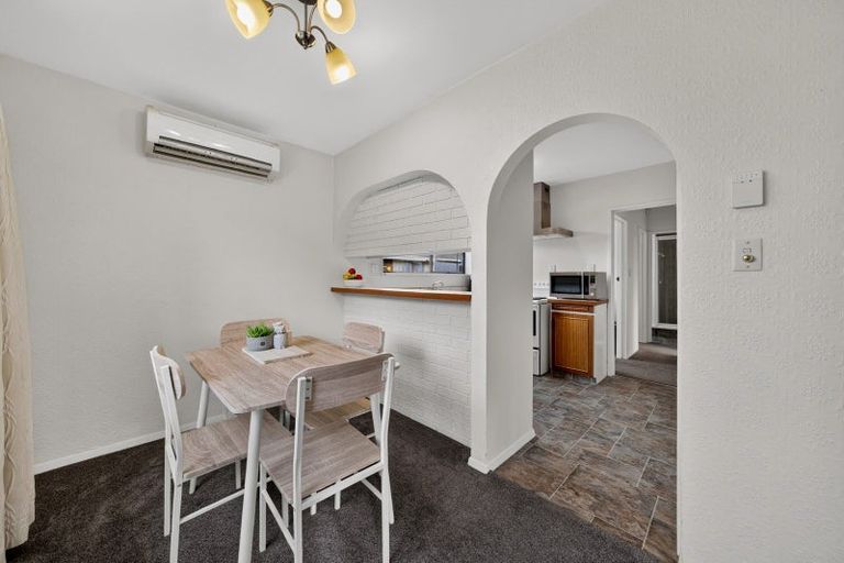 Photo of property in 2/44 Chipping Lane, Redwood, Christchurch, 8051