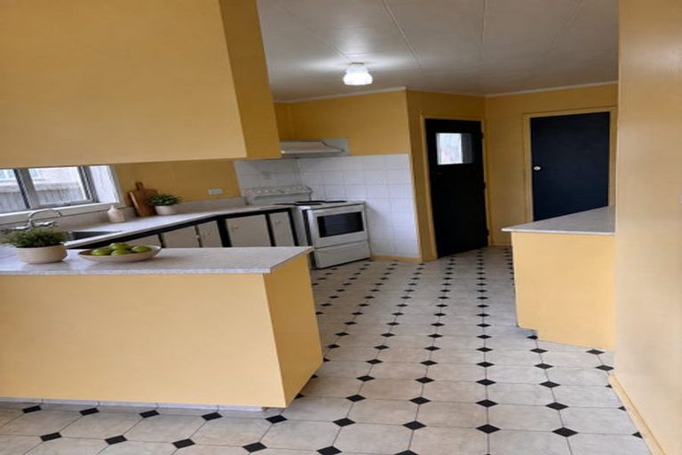 Photo of property in 11 Philip Street, Avenal, Invercargill, 9810