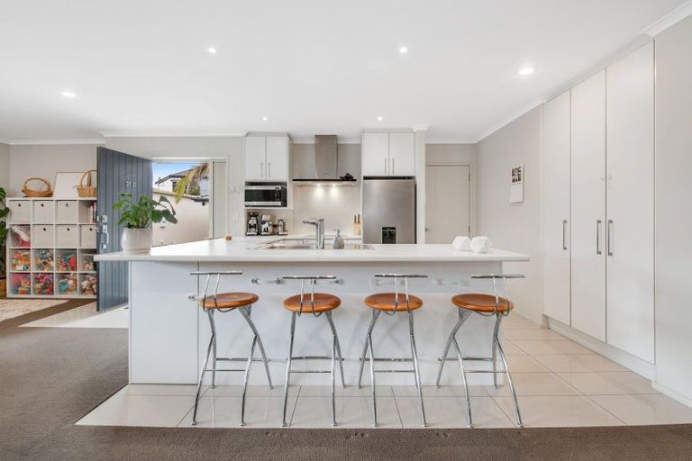 Photo of property in 37c Doment Crescent, Orewa, 0931