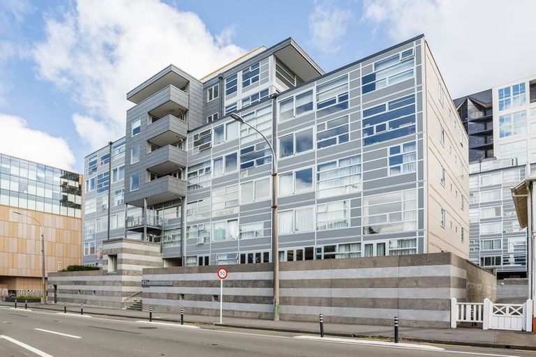 Photo of property in St Pauls Apartments, 58/43 Mulgrave Street, Thorndon, Wellington, 6011