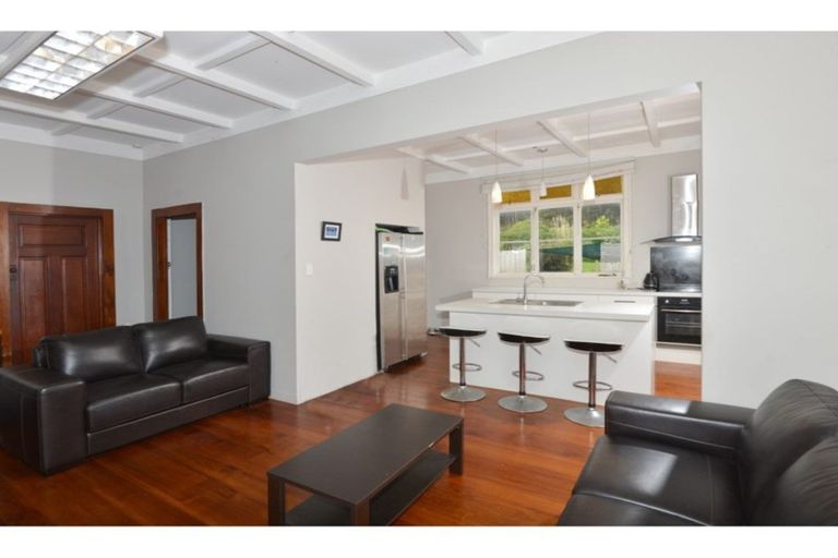 Photo of property in 87 George Street, Hikurangi, 0114