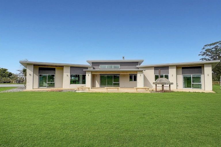 Photo of property in 2532 River Road, Horsham Downs, Hamilton, 3281