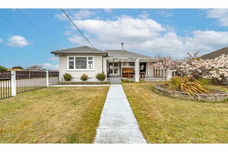 Photo of property in 8 Pandora Street, North New Brighton, Christchurch, 8083