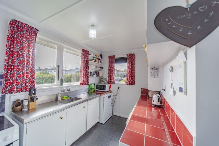 Photo of property in 2b Mackie Street, Waipukurau, 4200