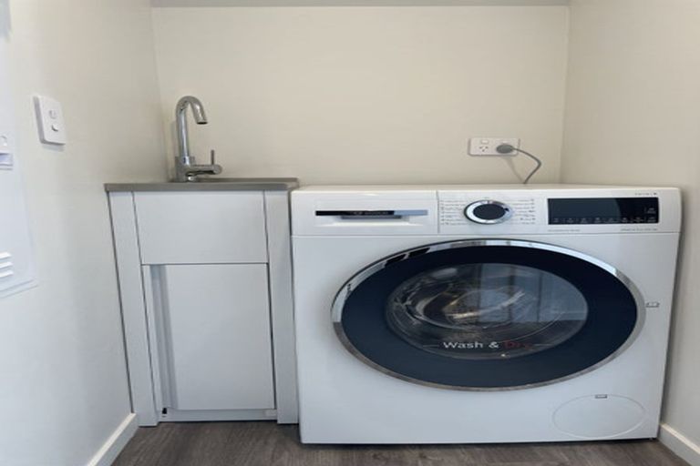 Photo of property in 1/44 Antigua Street, Addington, Christchurch, 8024