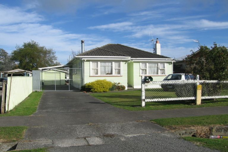 Photo of property in 21 Poole Street, Feilding, 4702
