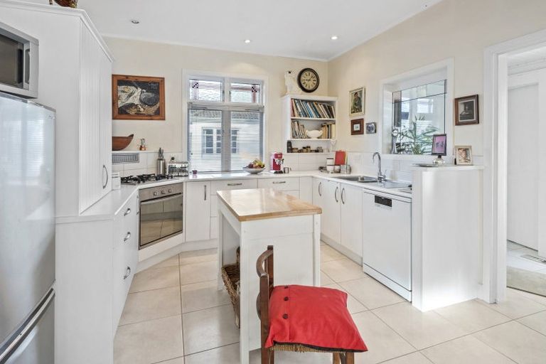 Photo of property in 33 Mains Avenue, Kensington, Whangarei, 0112