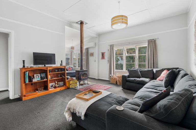 Photo of property in 12 Sussex Street, Masterton, 5810