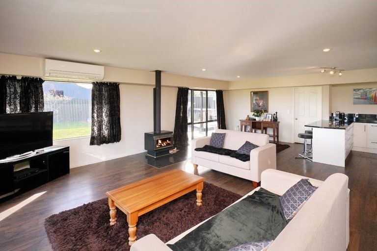 Photo of property in 195 Mound Road, Broomfield, 7482