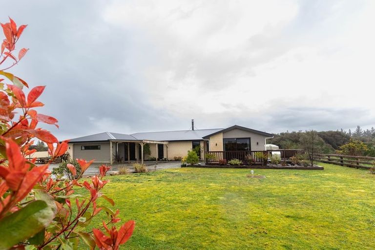 Photo of property in 29 Greenstone Road, Kumara, 7832