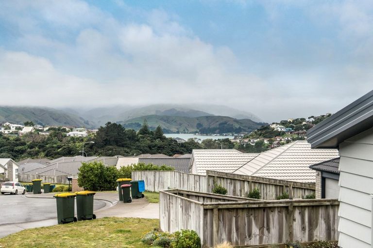 Photo of property in 11 Gennaker Lane, Whitby, Porirua, 5024