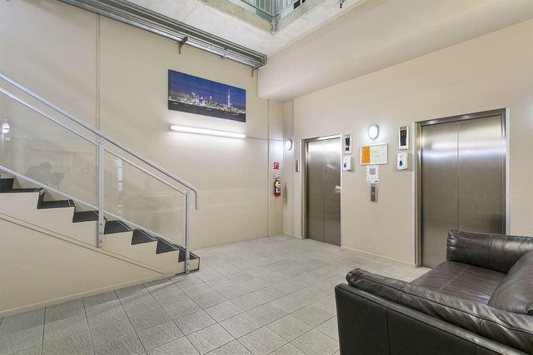 Photo of property in Waldorf Bankside Apartments, 5e/8 Bankside Street, Auckland Central, Auckland, 1010