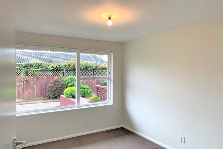 Photo of property in 103 Woodbury Street, Russley, Christchurch, 8042