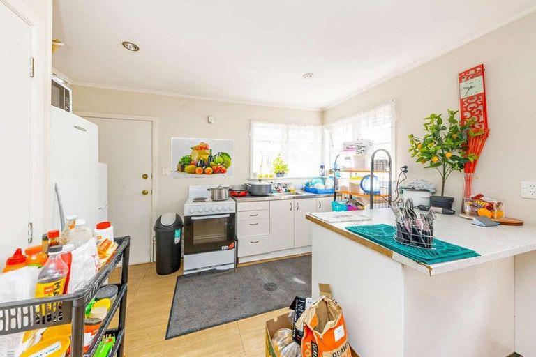 Photo of property in 156 Manuroa Road, Takanini, 2112