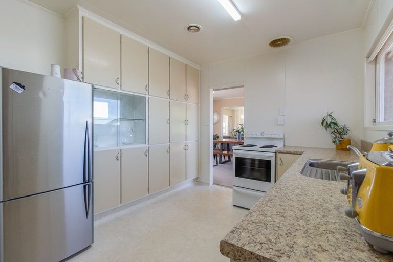 Photo of property in 47 Grand Vue Road, Kawaha Point, Rotorua, 3010
