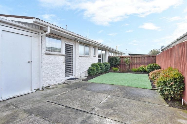 Photo of property in 3/7 Donegal Street, Belfast, Christchurch, 8051