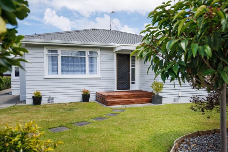 Photo of property in 6 Derby Street, Feilding, 4702