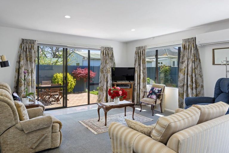 Photo of property in 46 Oxley Avenue, St Albans, Christchurch, 8014