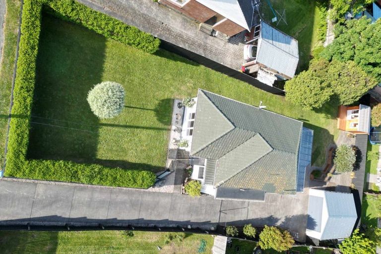 Photo of property in 22 Lambeth Crescent, Northcote, Christchurch, 8052