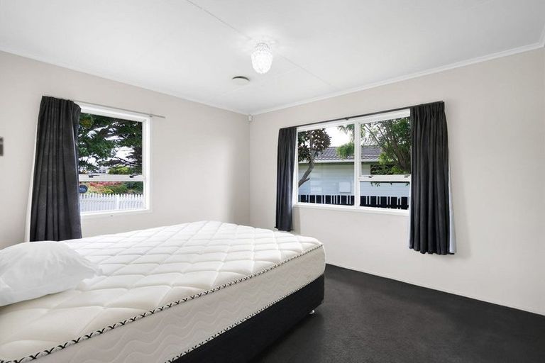 Photo of property in 17 Penrod Drive, Bell Block, New Plymouth, 4312