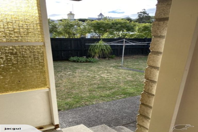 Photo of property in 4/16 Queens Parade, Devonport, Auckland, 0624