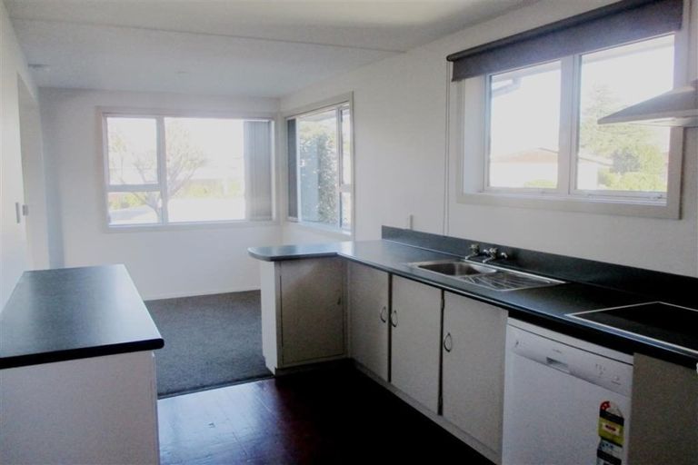 Photo of property in 13 Ruakaka Street, Hornby, Christchurch, 8042